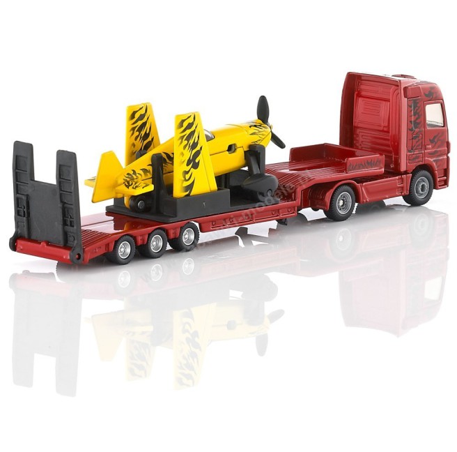 MB Actros z naczepą i samolotem 1/87
