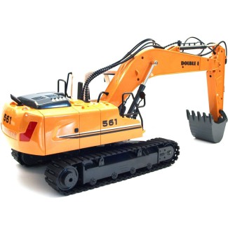 Zdalnie sterowana koparka 100% RTR 4,8V NiMH 2,4 GHz Double Eagle E561