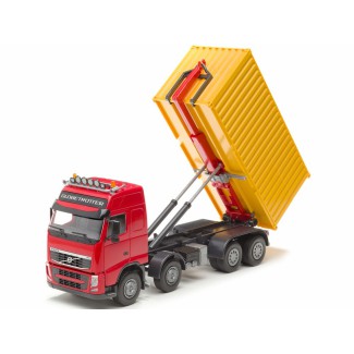 Emek 83755 Volvo FH hakowiec - kabina czerwona
