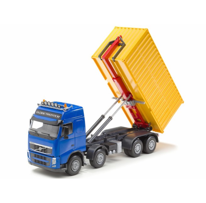 Emek 83754 Volvo FH hakowiec - kabina żółta
