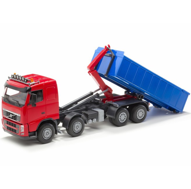 Emek 20755 Volvo FH hakowiec czerwony z kontenerem niskim niebieskim