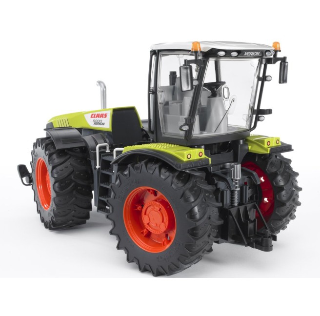 Bruder 03015 Traktor Claas Xerion 5000
