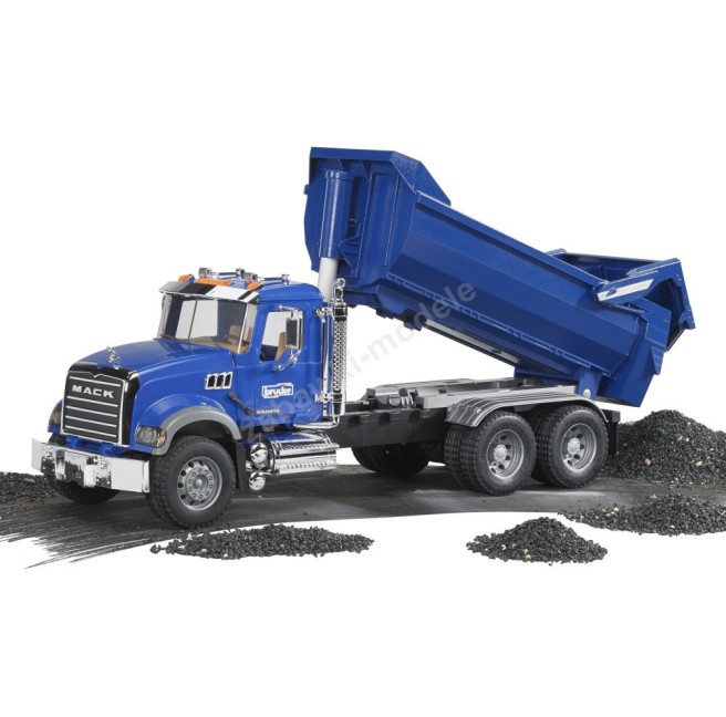 Bruder 02823 Mack Granite wywrotka niebieska
