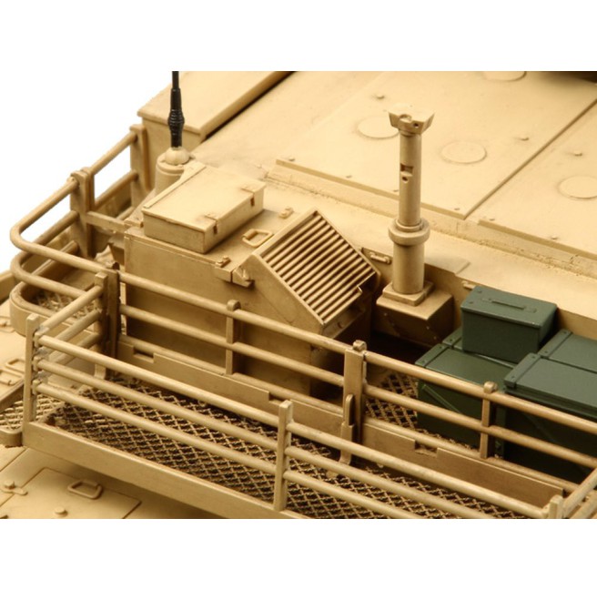Tamiya 35326 1/35 US Main Battle Tank M1A2 Sep Abrams Tusk II - foto 7 Tamiya 35326 1/35 US Main Battle Tank M1A2 Sep Abrams Tusk II - foto 7