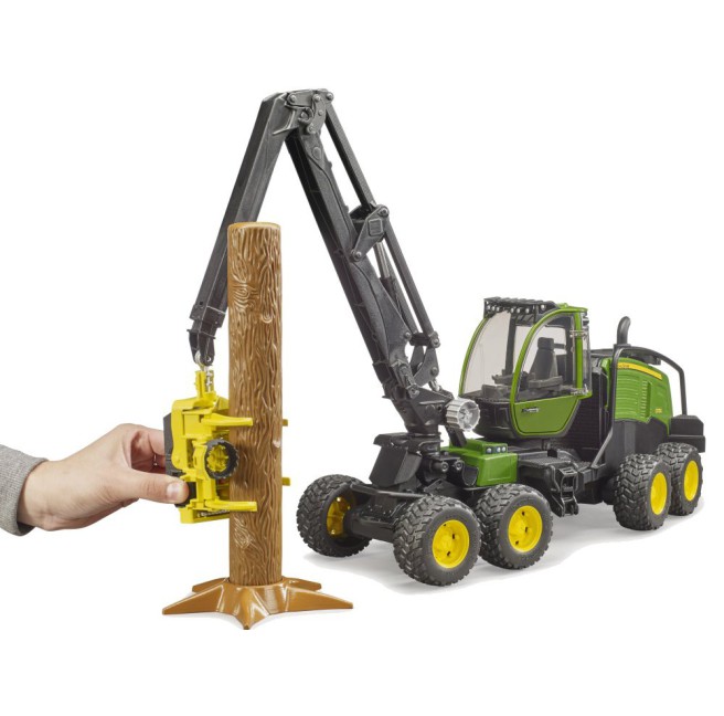 Bruder 02135 | Zabawka Harwester John Deere 1270G z pniem - foto 6 Bruder 02135 | Zabawka Harwester John Deere 1270G z pniem - foto 6