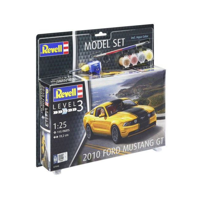 Ford Mustang GT 2010 Model Kit + Paints by Revell 67046