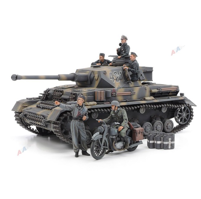 1/35 German Pz.Kpfw.IV Ausf.G Early Production & Motorcycle Set "Eastern Front" Tamiya 25209