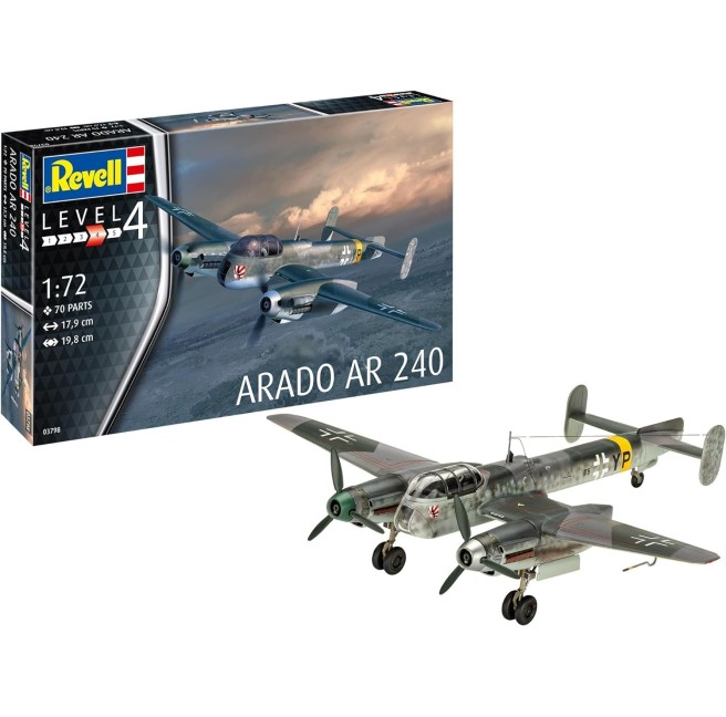 Modell des Flugzeugs Arado Ar-240 im Maßstab 1:72