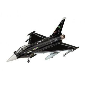 Revell 63796 z farbami.